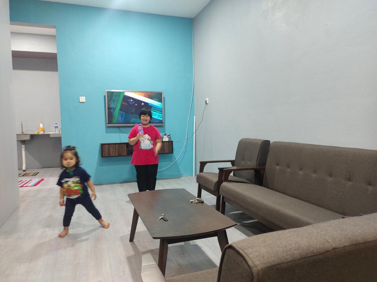 Alish Homestay Gua Musang With Free Wifi, Netflix Luaran gambar